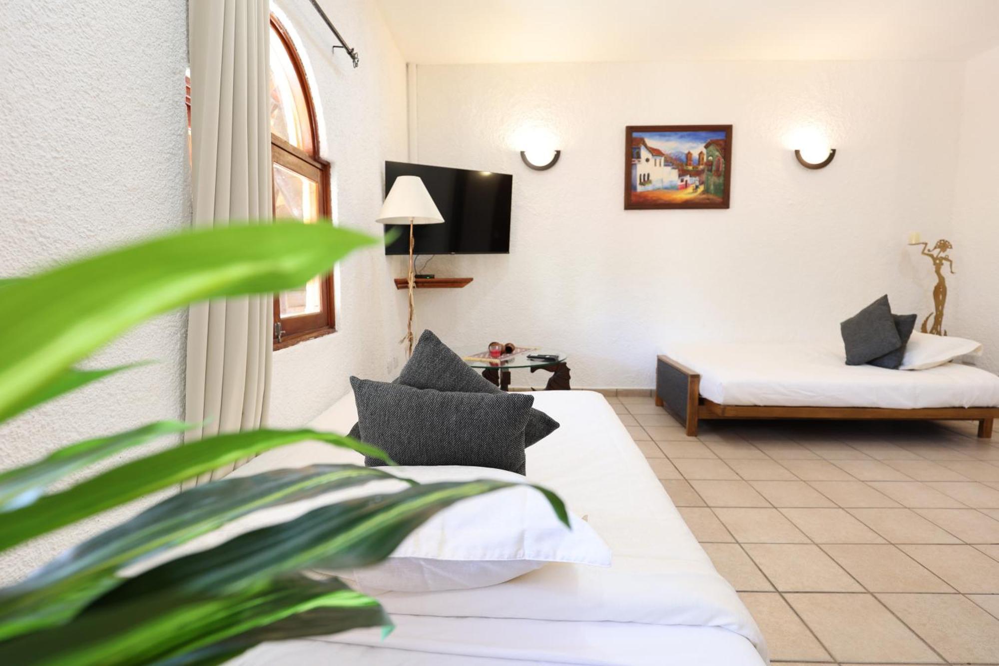 Hotel Bosque Caribe, 5Th Av. Zone Playa del Carmen Exterior photo